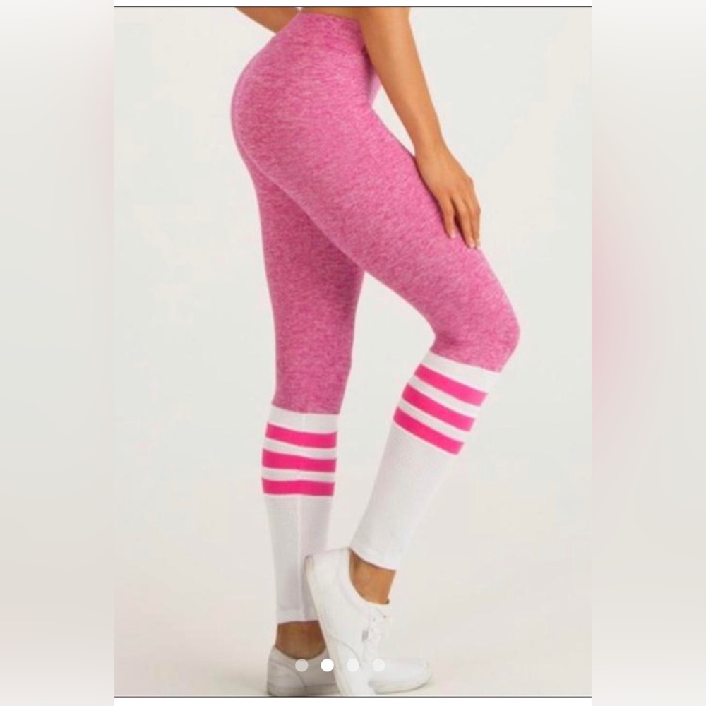 Bombshell Sportswear Sock Leggings Pink Large